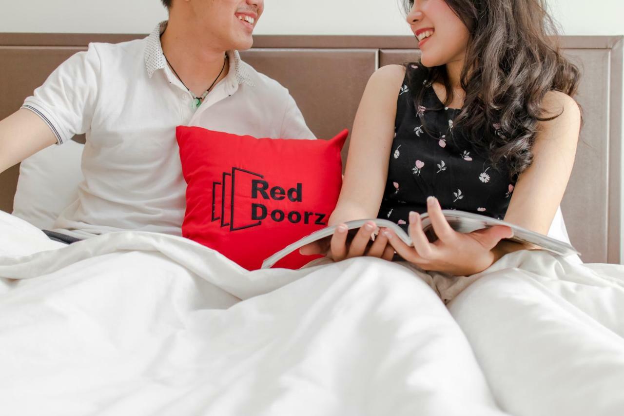 Reddoorz Near Ben Thanh Market 3 Ho Si Minh-város Kültér fotó